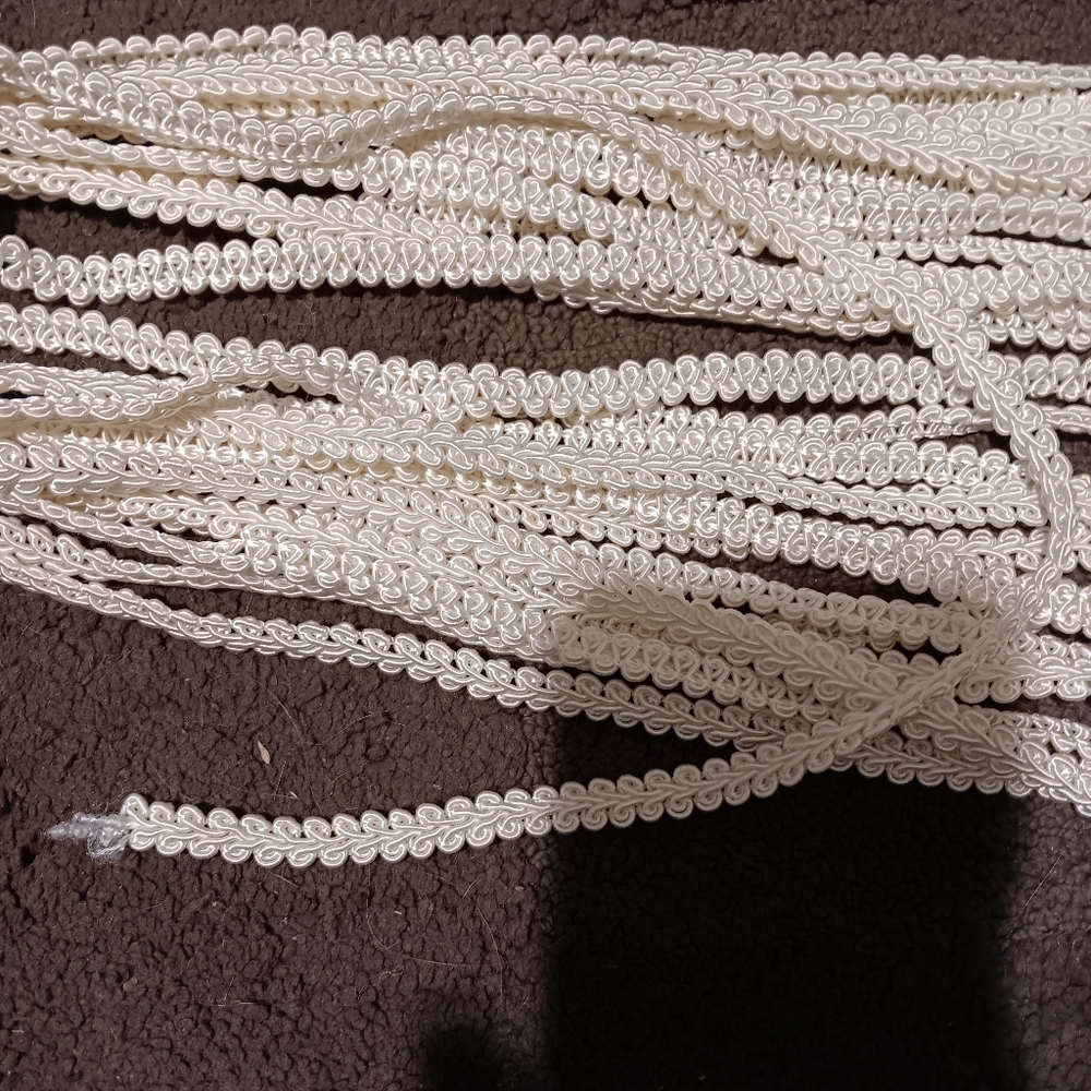 12 yards 1/4" Cream Gimp Braided Trim  NEW